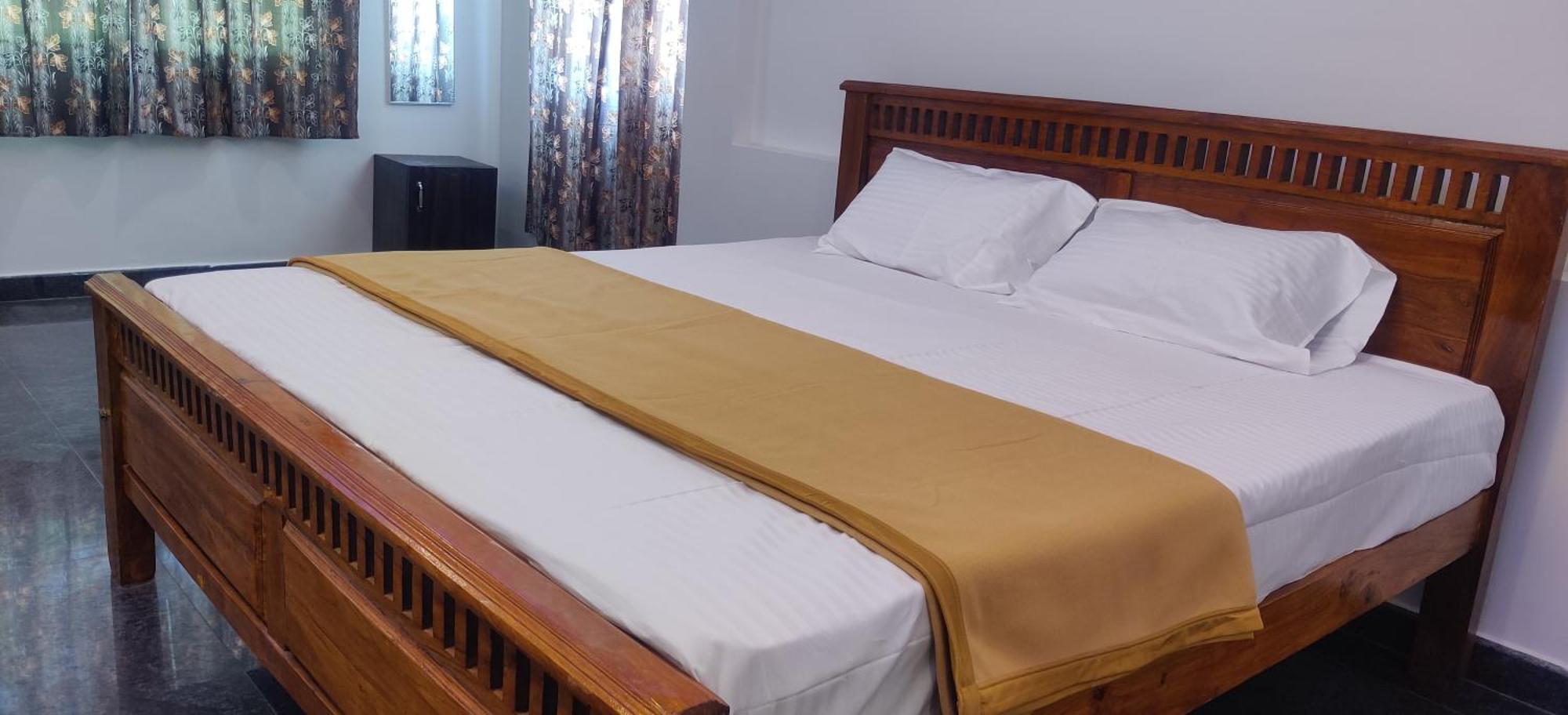 Hotel Aadhi Esha Residency Tiruvannāmalai Exteriér fotografie
