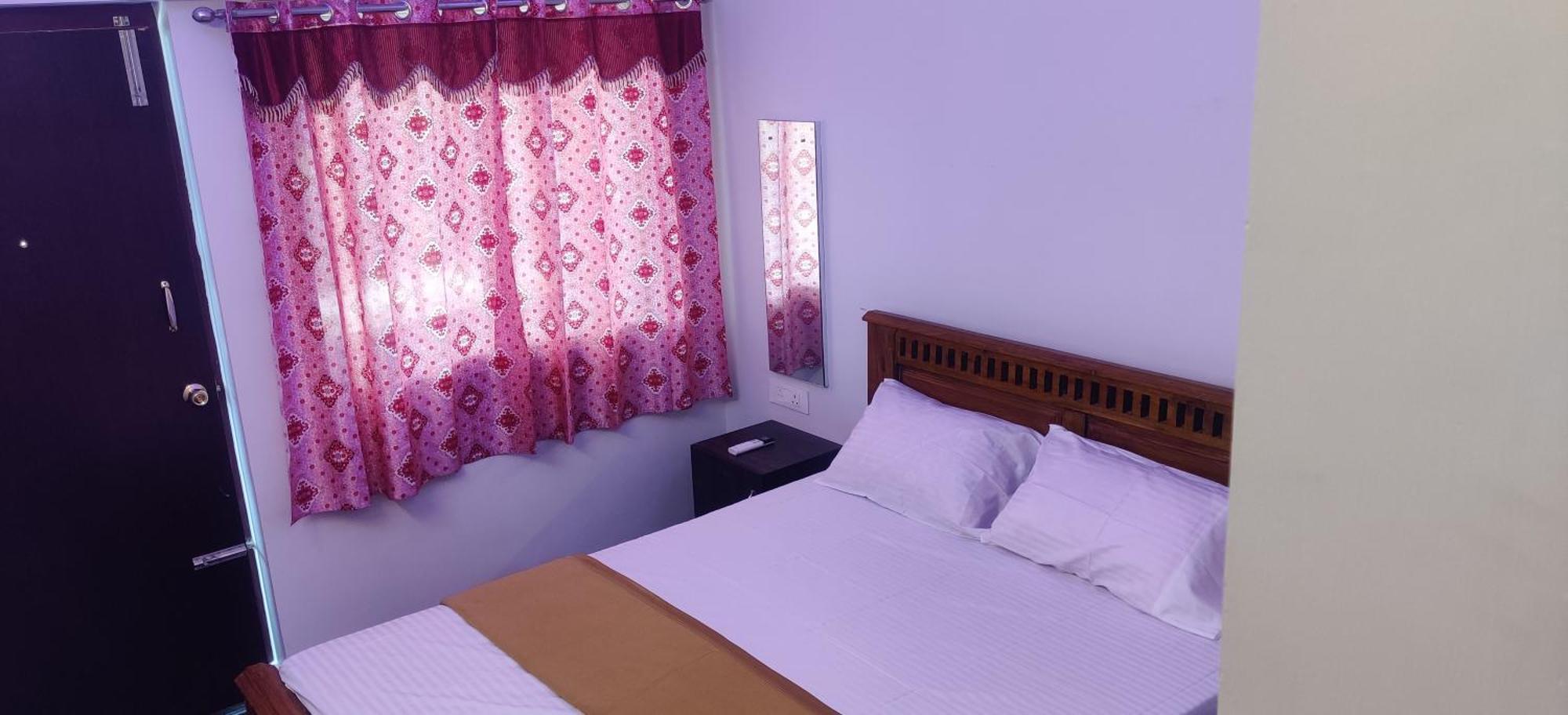 Hotel Aadhi Esha Residency Tiruvannāmalai Exteriér fotografie